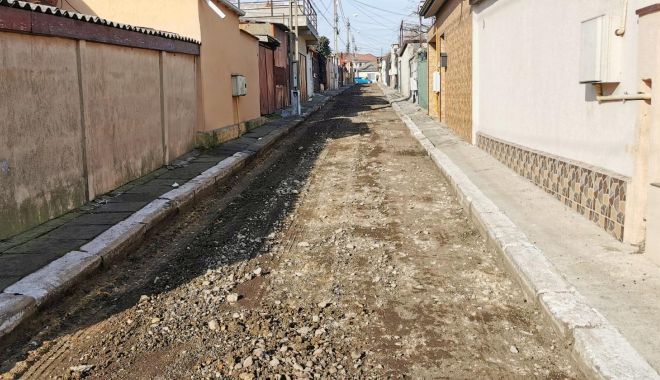 Atenţie, şoferi! Traficul rutier este restricționat total pe aleea Venus din Constanţa - atentiesoferitrafic-1645603200.jpg