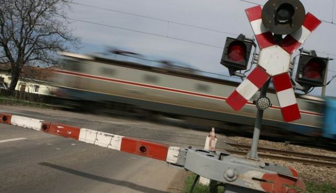 Tragedie feroviară la Medgidia. Un bărbat a fost lovit mortal, de tren - atentietren-1549352010.jpg