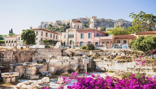 Grecia va primi luni primii săi turiști străini. Zborurile cu pasageri din această țară nu sunt autorizate - athenes-1591981962.jpg