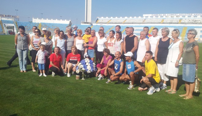 Ilie Floroiu a sărbătorit 35 de ani de menținere a două recorduri naționale - atletismfloroiu-1374255911.jpg