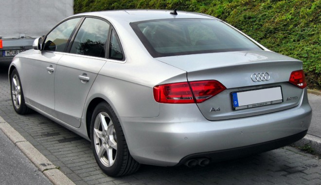 Audi recheamă în service 70.000  de mașini pentru probleme la frână - audi-1409326955.jpg