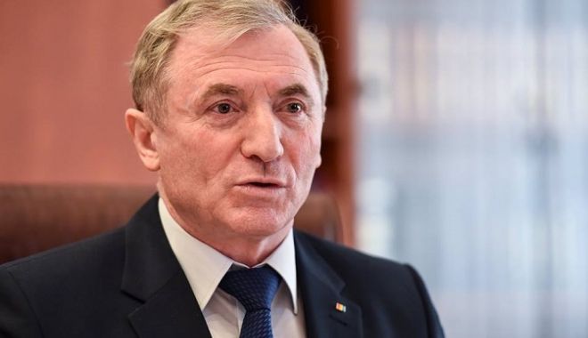 Reacția lui Augustin Lazăr după ce Tudorel Toader a anunțat că-l va evalua - augustinlazarsurafbpg-1535213304.jpg