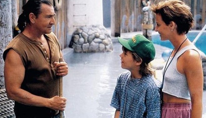 Doliu în cinematografia MONDIALĂ! - augustschellenberg2176690-1376732235.jpg