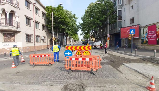 GALERIE FOTO / Au început lucrările de asfaltare a carosabilului pe strada I.G. Duca - auinceputlucrarile-1589872573.jpg