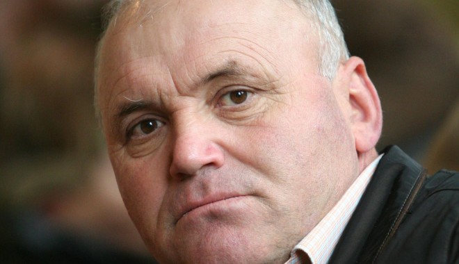 Primar constănțean trimis în judecată pentru uz de fals și braconaj - aulacjcgheorghechirciusedintapri-1337252732.jpg