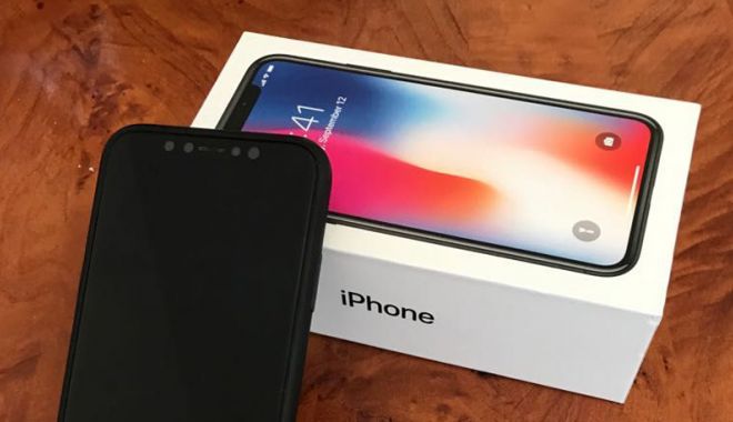 Au mințit că le-a fost furat IPhone-ul X, pentru ca să primească altul nou de la asigurare - aumintitiphone-1536077002.jpg