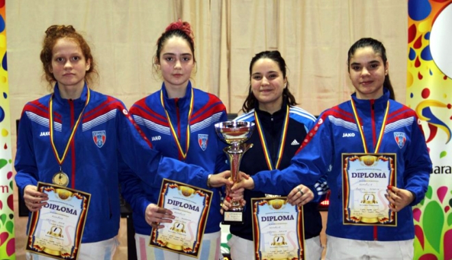 Aur pentru o sportivă  de la CS Farul,  în Circuitul European la floretă - aur-1487007566.jpg