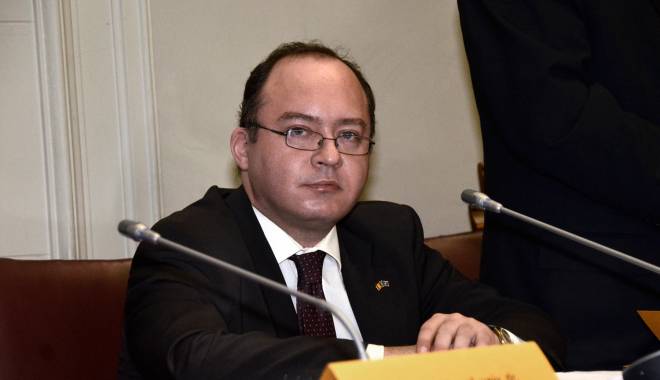 Amplificarea cooperării economice, pe agenda ministrului Aurescu - aurescunato3-1444411482.jpg