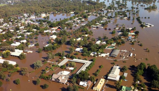 Peste 100 de persoane salvate de pe acoperişuri, în urma inundaţiilor din Australia - australiainundatii-1668520591.jpeg