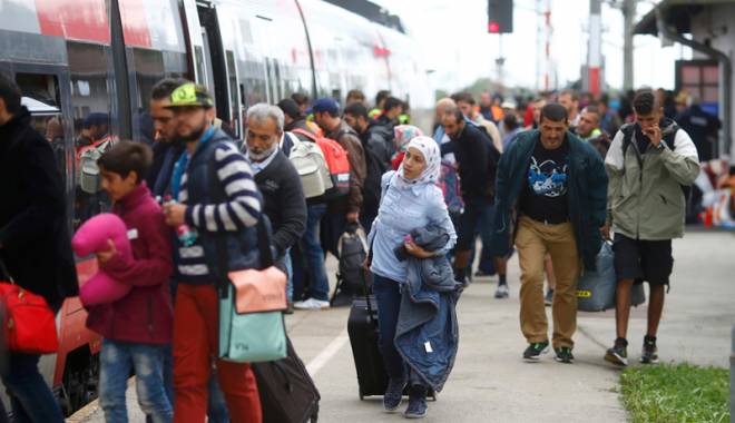 Austria va repatria 50.000 de imigranți - austriaimigranti-1454252975.jpg