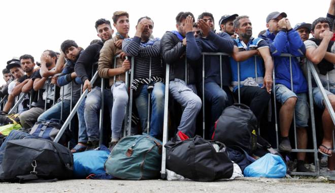 Austria limitează numărul imigranților pe teritoriul său - austrialimiteaza-1453645066.jpg
