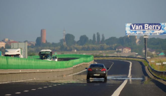 Problemele de pe Autostrada Soarelui s-au rezolvat, restricțiile se mențin - auto-1528950760.jpg