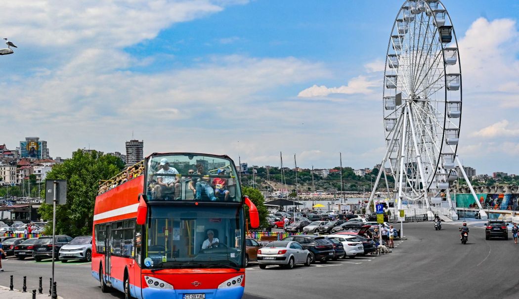 Atenție! Traseul autobuzelor etajate va fi deviat!