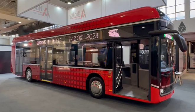 Autobuz electric fabricat în România prezentat la expoziția internațională de la Bruxelles