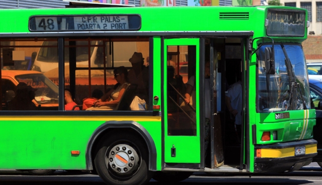 Cererile pentru legitimațiile gratuite pe RATC, depuse până pe 30 aprilie - autobuzratac-1491835585.jpg
