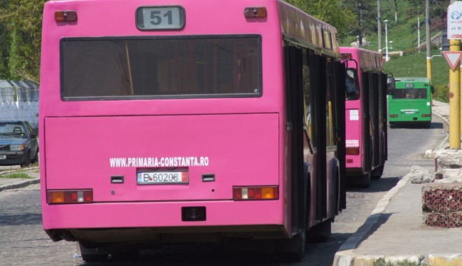 RATC. Casele de bilete și abonamente sunt închise de 1 Mai - autobuzratc1-1398853579.jpg