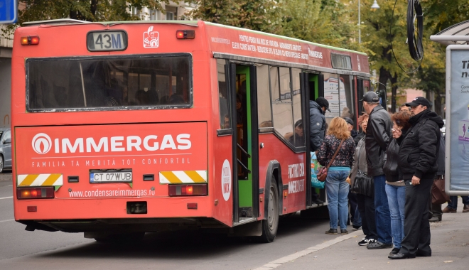 CRIMĂ ÎNTR-UN AUTOBUZ DIN CONSTANȚA. Călător, în vârstă de 33 ani, ucis de un individ rămas încă necunoscut - autobuzratclinia401-1500394032.jpg