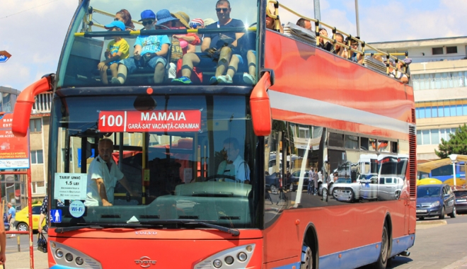Invitație la plimbare gratuită cu autobuzul etajat - autobuzsupraetajat11-1497882008.jpg