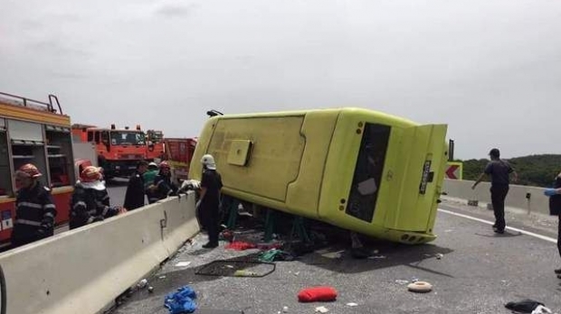 Detalii șocante în cazul autocarului cu copii răsturnat pe DN 1. Care ar fi DE FAPT cauza accidentului - autocarbv09437100-1466407505.jpg