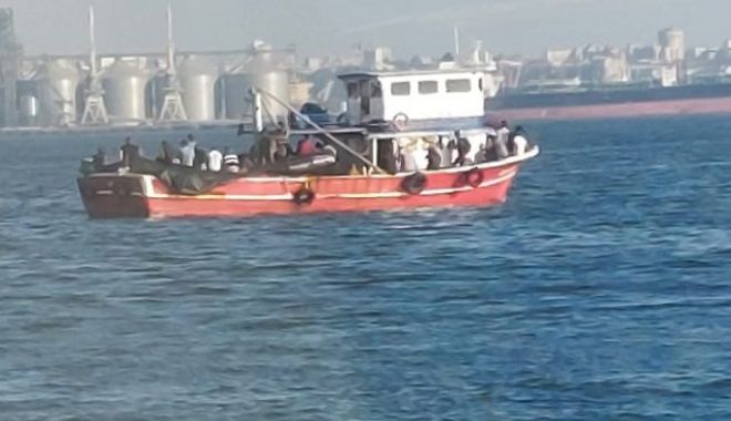 Autoritățile au suspendat căutarea bărbatului dispărut în mare, la Costinești - autoritatileaususpendatcautarea-1663856824.jpg