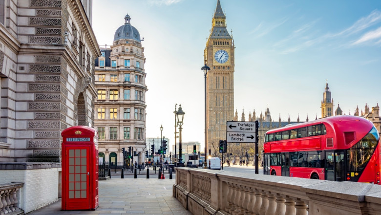 Începând de astăzi, românii au nevoie de o autorizație electronică pentru a merge în Marea Britanie