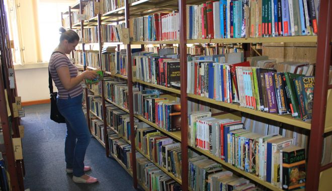 Autorul lui Don Quijote de La Mancha poate fi lecturat la Biblioteca Judeţeană - autorulluidonquijote1-1601404180.jpg