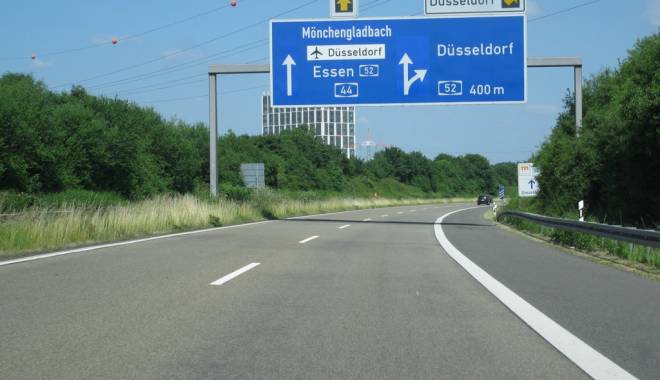 Șoferii străini vor plăti o taxă pe autostradă, în GERMANIA - autostradaingermania-1414763109.jpg