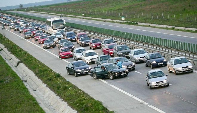 TRAFIC INTENS PE SENSUL CĂTRE LITORAL, pe AUTOSTRADA SOARELUI - autostradasoarelui11e680-1625852163.jpg