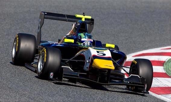 Pilotul român Robert Vișoiu concurează la GP3 de la Spa-Francorchamps - autosursafacebook-1408703127.jpg