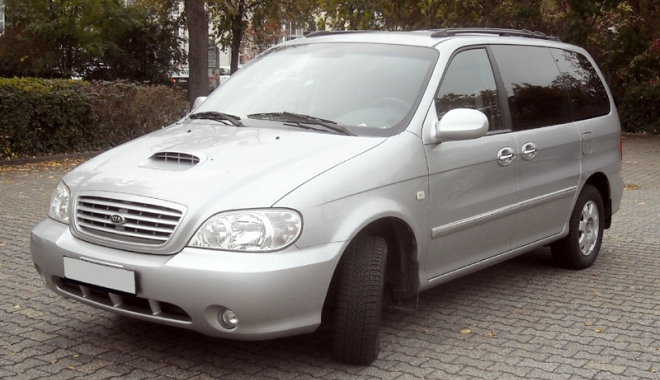 Autoturism Kia furat din Italia, descoperit într-o piață din Constanța - autoturism-1461084509.jpg