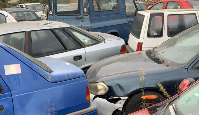 Autovehiculele abandonate pe domeniul public vor fi valorificate! - autovehiculesursaprimariaconstan-1581008902.jpg