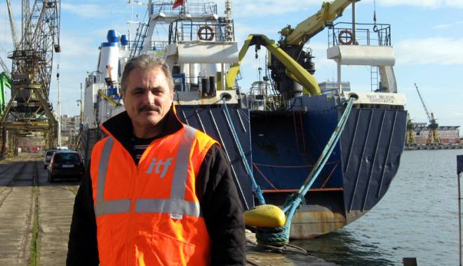Au vreo vină marinarii trași pe sfoară? - auvreovinamarinariimihalcioiuadr-1434996234.jpg