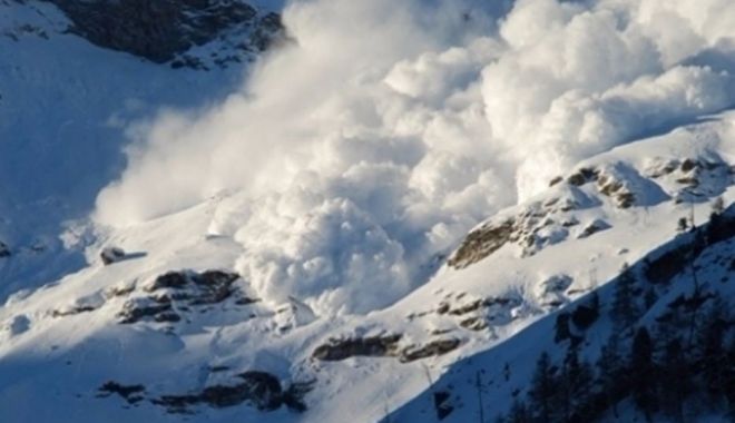 Cel de-al doilea turist surprins de avalanșa din Munții Bucegi a fost găsit mort - avalansa-1544439925.jpg
