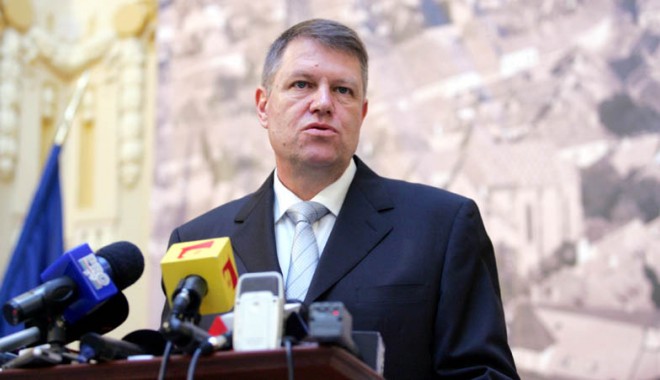Avalanșă de semnături pentru candidatura lui Klaus Iohannis la președinție - avalansadesemnaturipentrucandida-1408979900.jpg