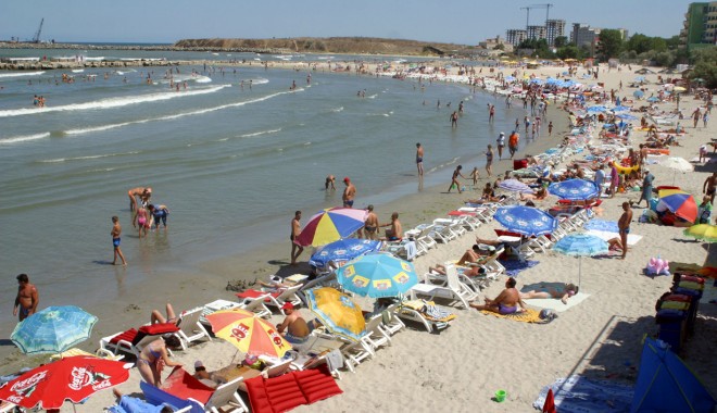 Avalanșă de turiști pe litoral. Săptămâna aceasta se așteaptă un nou număr record - avalansadeturisti-1407683209.jpg
