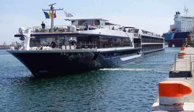 „Avalon Passion” a făcut prima escală în portul Constanța - avalonpassionafacutprimaescalain-1651572364.jpg