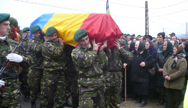 Căzuți la datorie! Doi militari români, uciși în Afganistan - avansati-1462718982.jpg