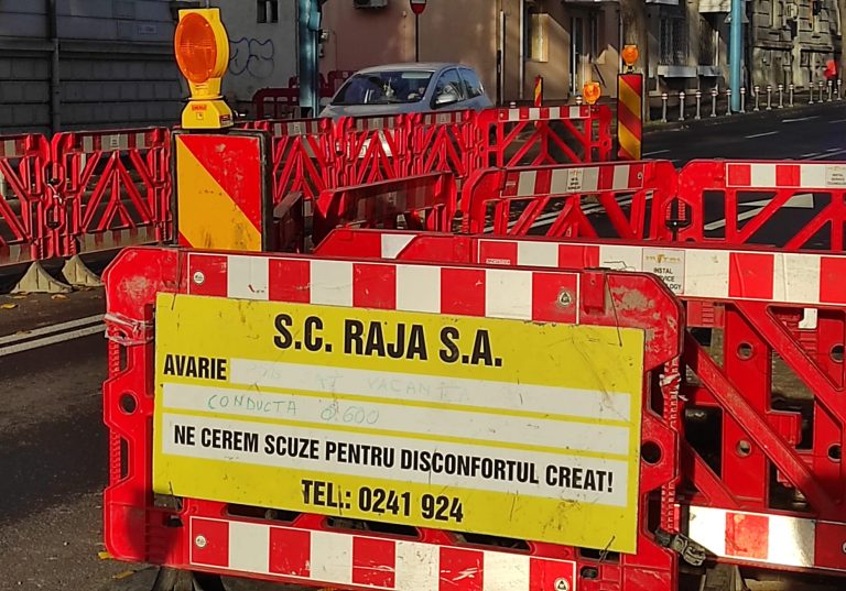 Avarie RAJA. Consumatorii cartierului Brătianu au rămas fără apă potabilă