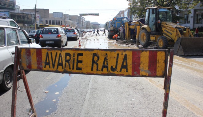 Atenție, se oprește apa în Constanța! - avarieraja-1355413647.jpg