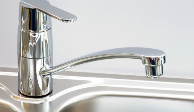 Atenție, se oprește apa în cartierul Coiciu din Constanța! - avarierajacineramanefaraapa15409-1573816602.jpg