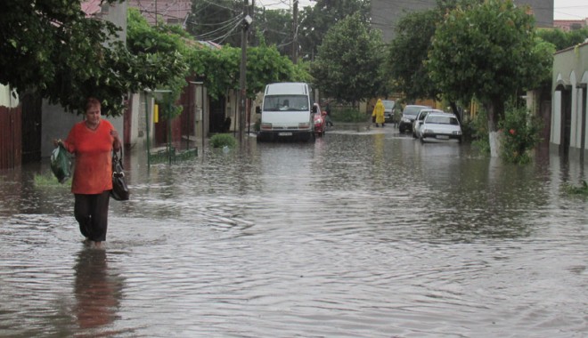ANM. Cod galben de ploi torențiale și grindină, la Constanța - avertizaremeteorologica140311239-1406201720.jpg