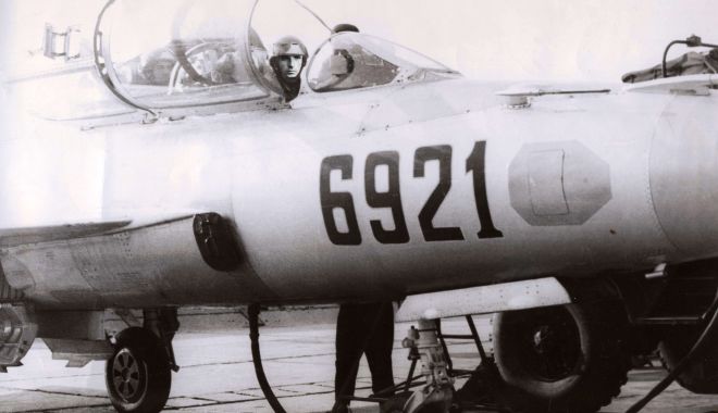 O poveste de acum fix 32 de ani! Catapultare din vrie cu MiG-21UM - aviatori-1560202503.jpg