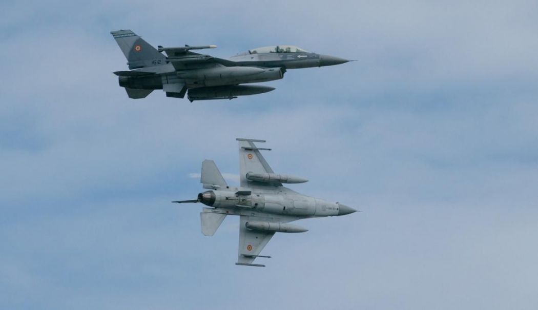 Rușii au atacat cu drone punctul de trecere al frontierei de la Isaccea. MApN a ridicat două F-16 în aer - avioane-1763796731.jpg