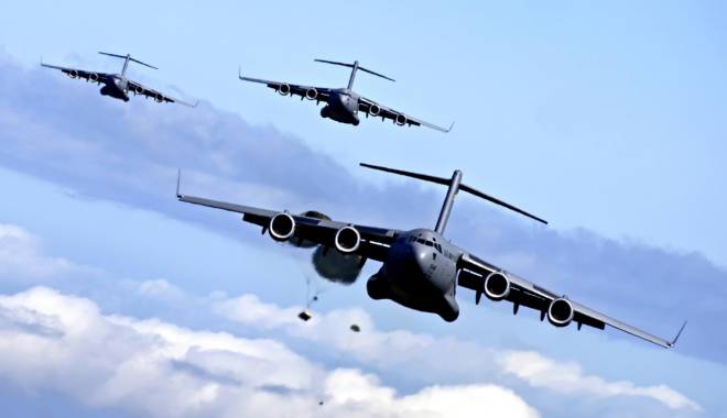 Avioane de luptă și bombardiere cu rază lungă de acțiune, trimise în spațiul european! 