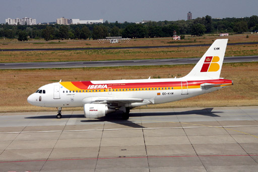 Piloții și echipajele companiei Iberia intră în grevă - avion-1330868875.jpg