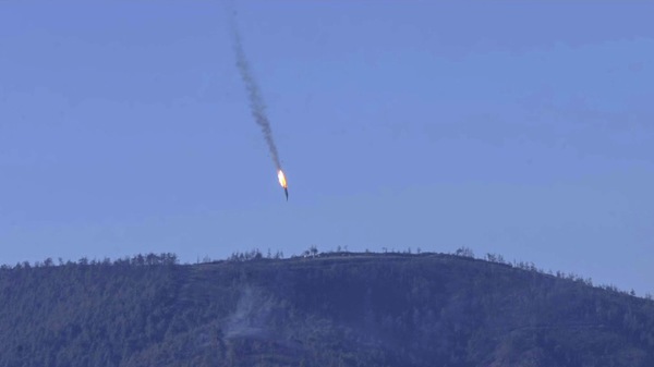Atașatul militar turc la Moscova, convocat de Ministerul Apărării rus - avion-1448381242.jpg
