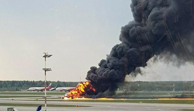 VIDEO / Noi imagini cu tragedia aviatică din Rusia. Piloții, acuzați că 