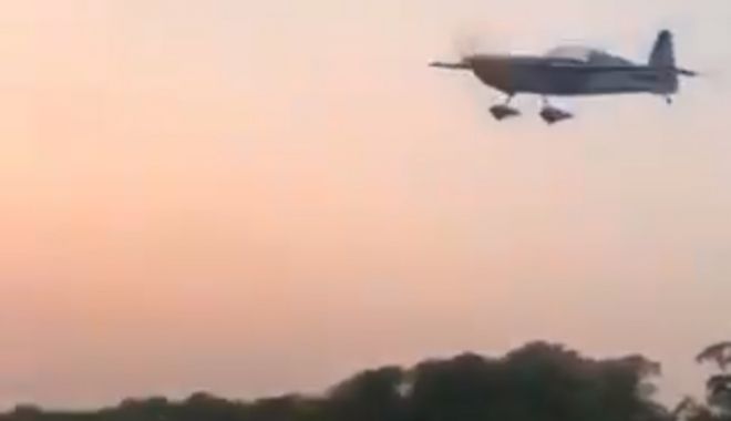 VIDEO ȘOCANT! Un avion acrobatic s-a prăbușit peste spectatori la un spectacol aviatic - avion-1579961174.jpg