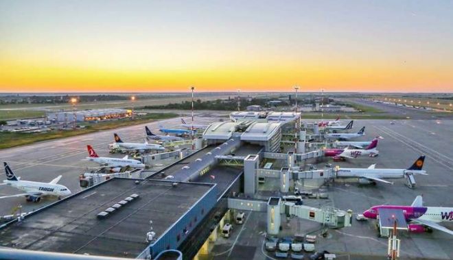 Un avion care zbura pe ruta București-Londra a fost întors din drum - avion-1611398385.jpg