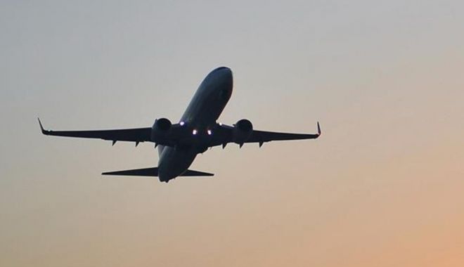 Alertă cu bombă la bordul unui avion care a decolat spre Moscova - avion-1647278094.jpg